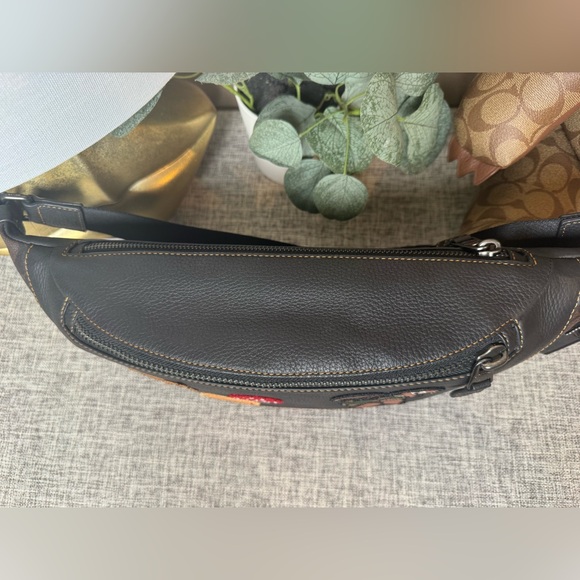 $229 COACH WARREN BELT BAG - Picture 5 of 8